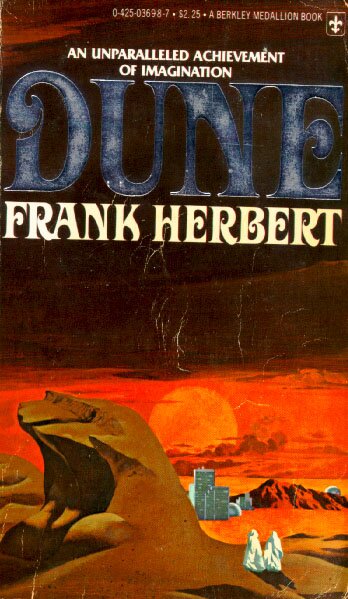 Dune (Berkley Medallion Edition)